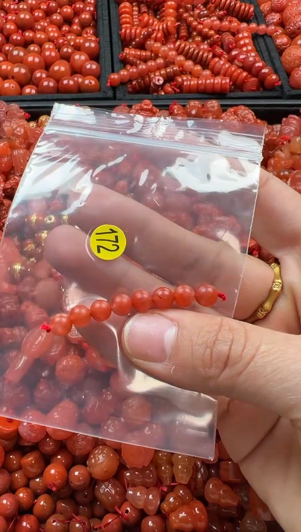 【闪购商品】南红玛瑙颈饰未镶嵌4