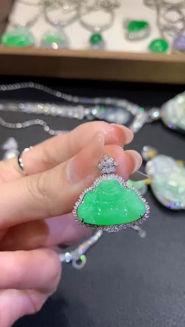 【闪购商品】翡翠吊坠(不含链)18K金镶嵌44-佛公