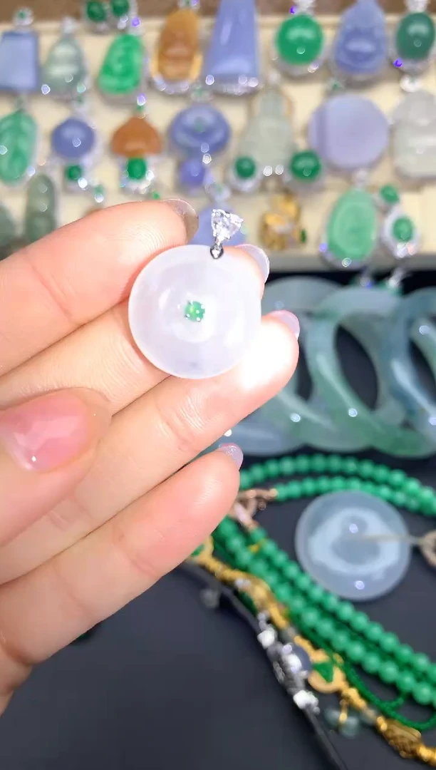 【闪购商品】翡翠颈饰18K金镶嵌38-中国好珍宝