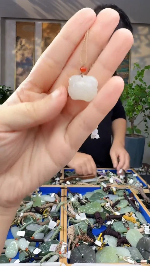 未镶嵌和田玉挂件拍一发一多样性发货