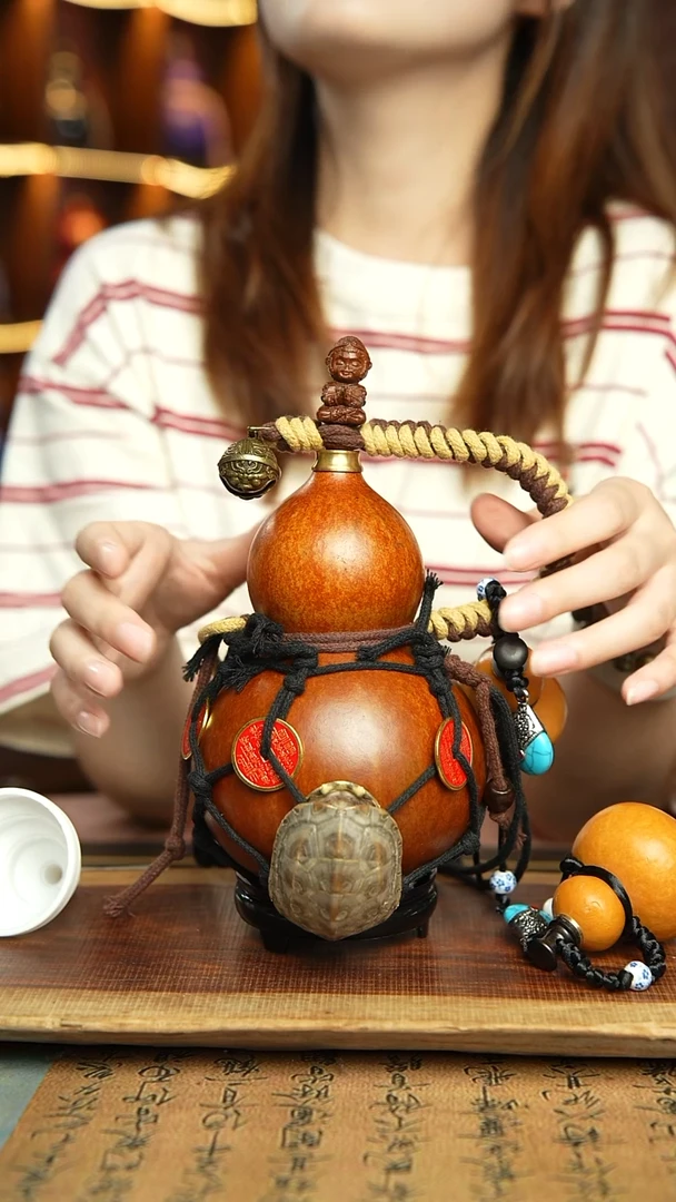 139号700ml左右非遗大漆酒葫芦