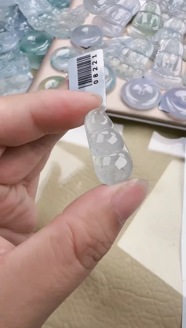 翡翠未镶嵌颈饰缅甸翡翠a货