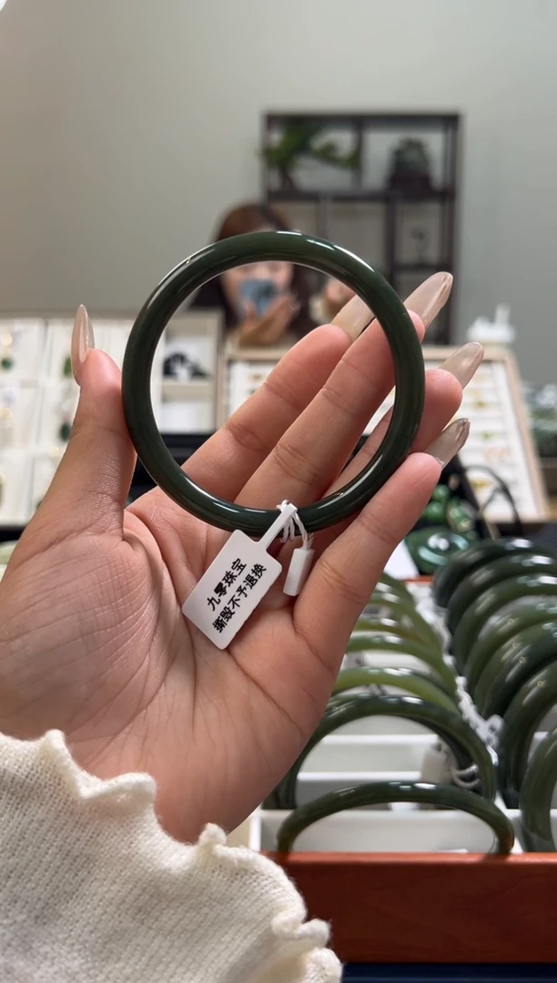 未镶嵌手镯和田玉C0146-56