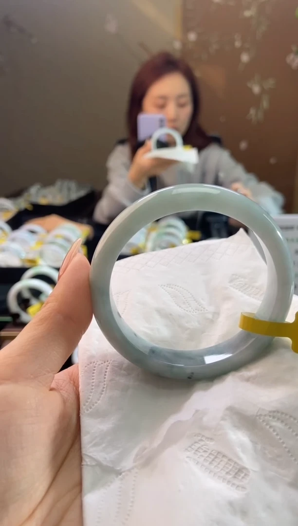 未镶嵌手镯翡翠56.6圈口t