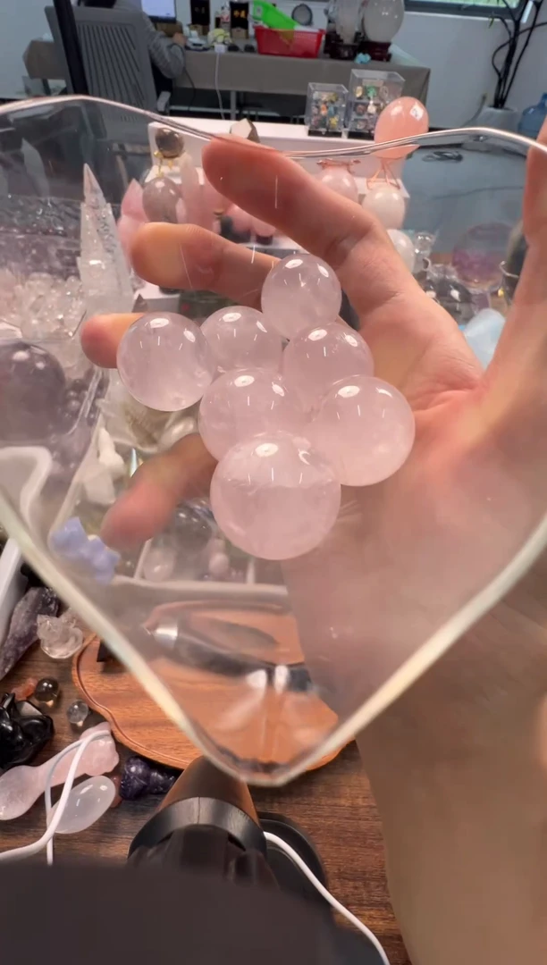 未镶嵌珠宝半成品水晶M327 约2.0cm 多样性发一件
