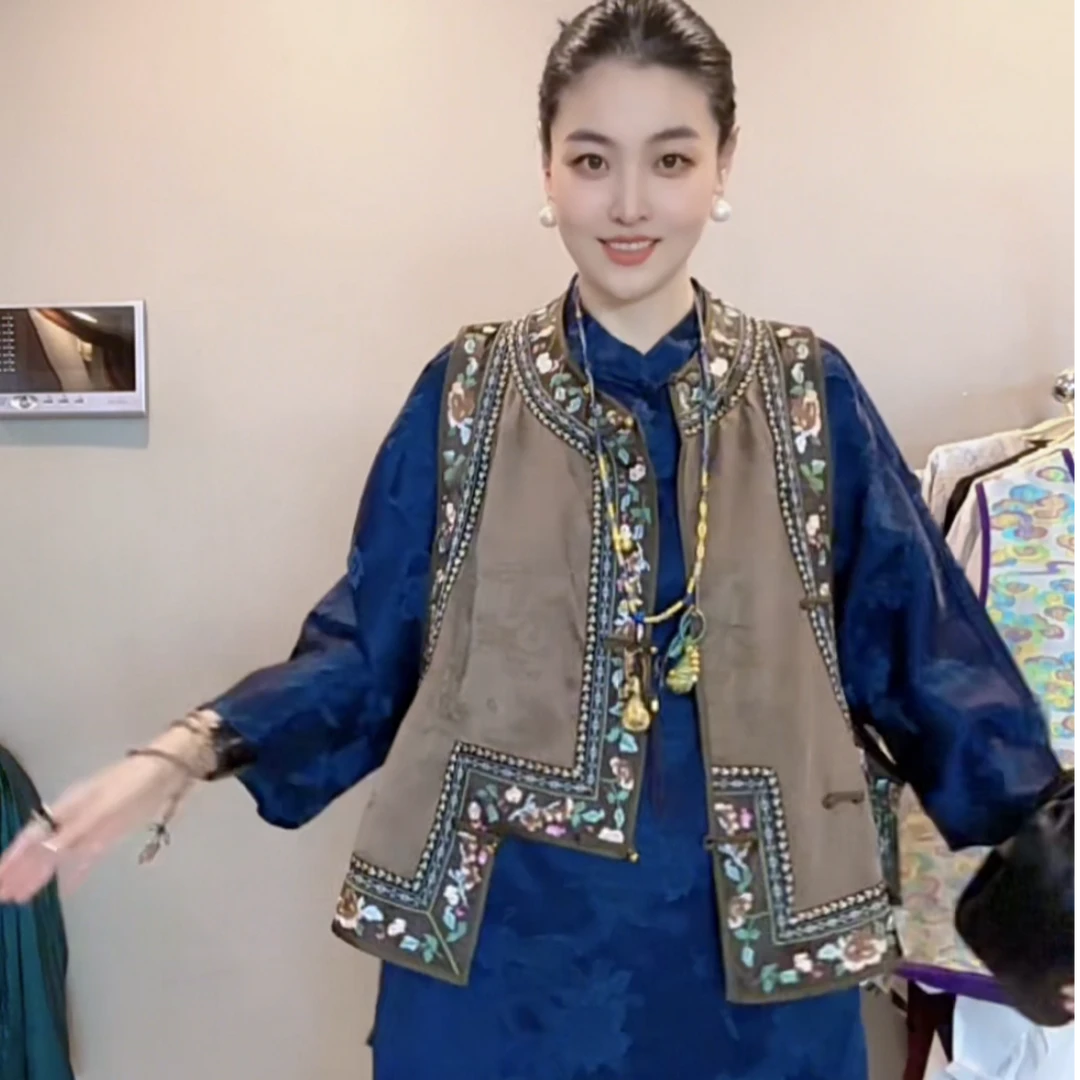 3406｛玉京谣｝.新中式重工刺绣老钱风时尚宽松马甲