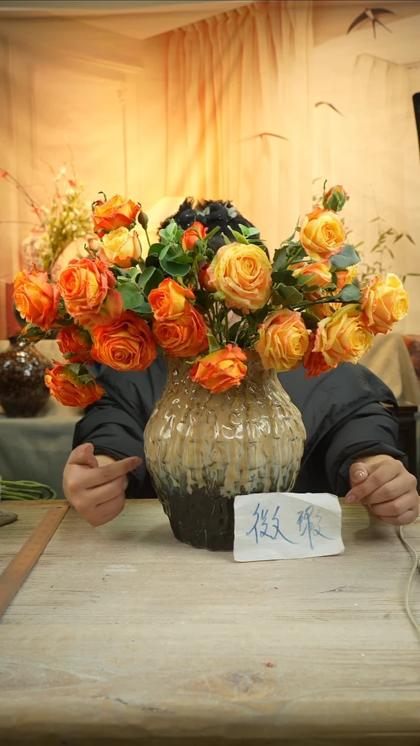 高度25口经14花瓶