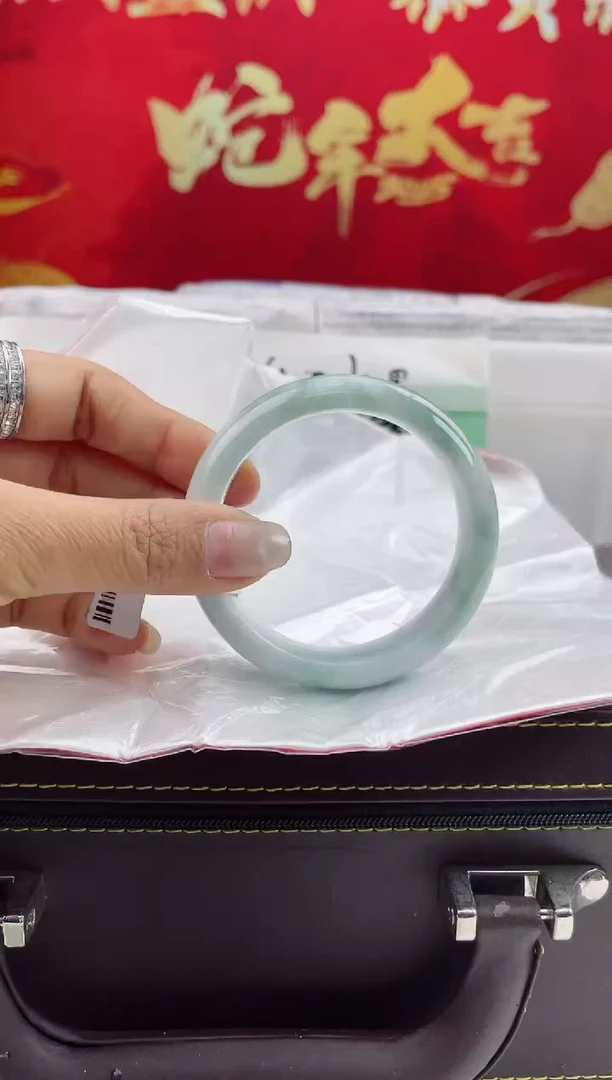 【闪购商品】翡翠手镯未镶嵌翡翠手镯（微瑕）10