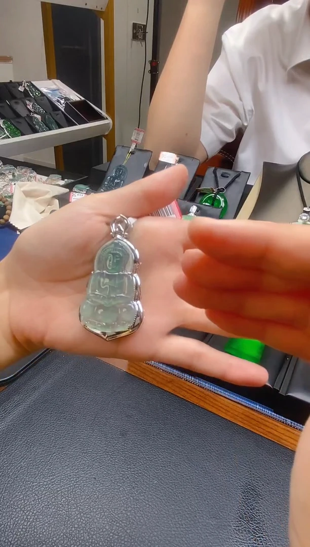 颈饰未镶嵌翡翠翠贤堂天然A货翡翠