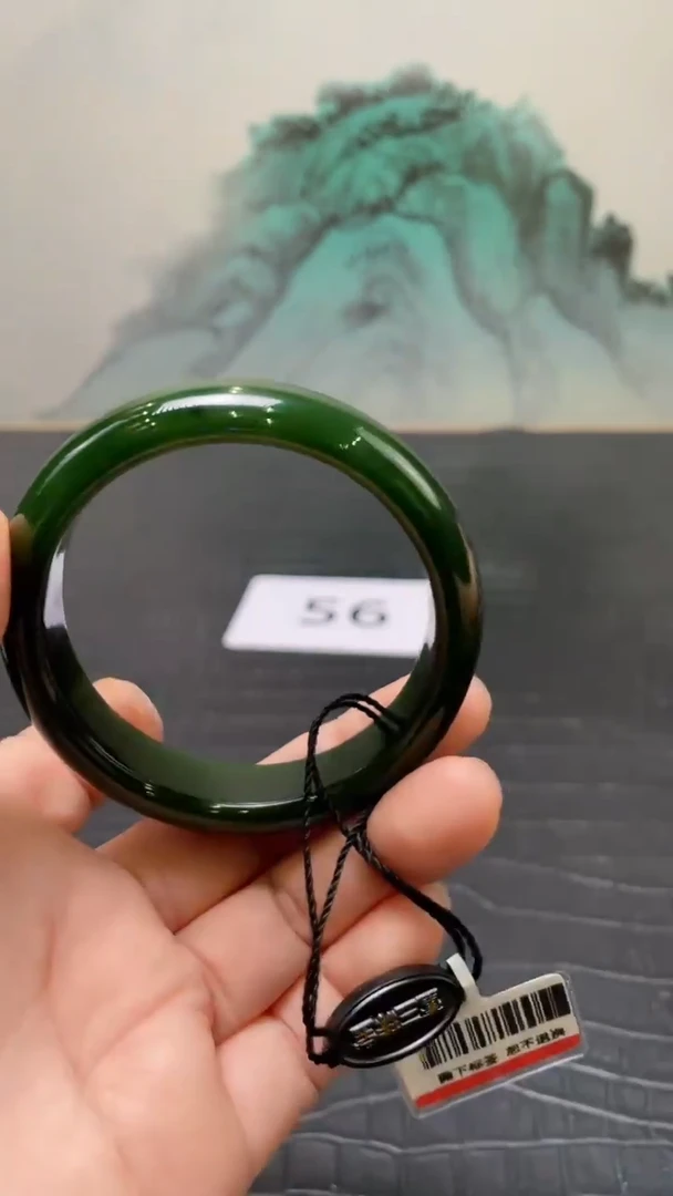 未镶嵌手镯和田玉（碧玉）O***156