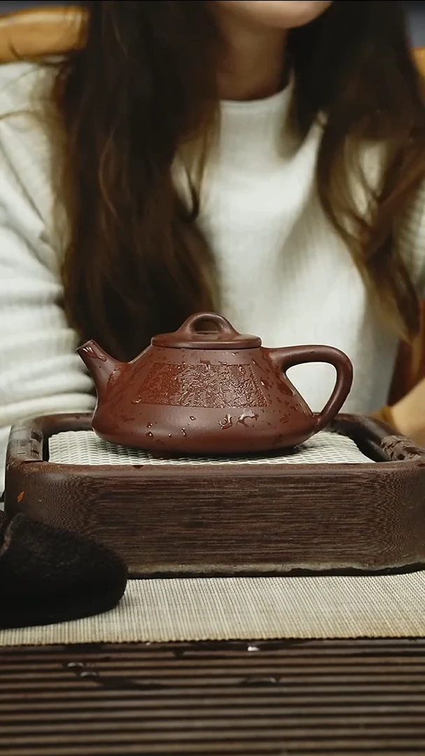 茶壶紫砂250CC