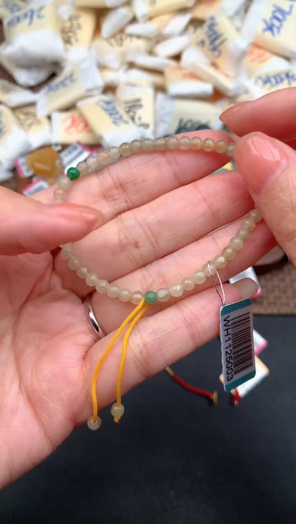 未镶嵌挂件翡翠一