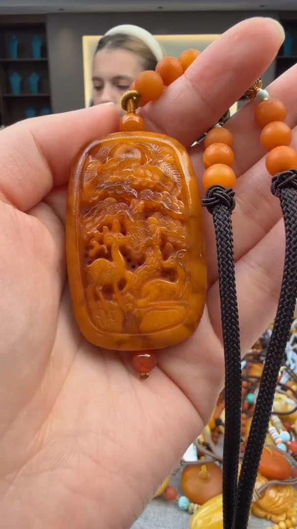 未镶嵌颈饰琥珀120秒拍号 假一罚三