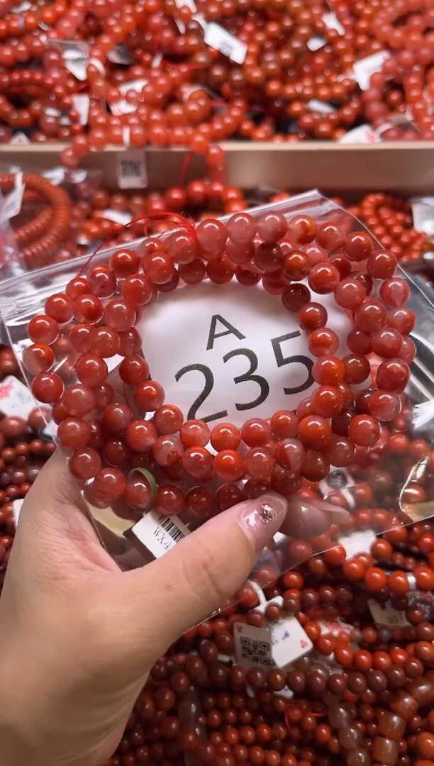 南红玛瑙未镶嵌珠宝奇石A235-8