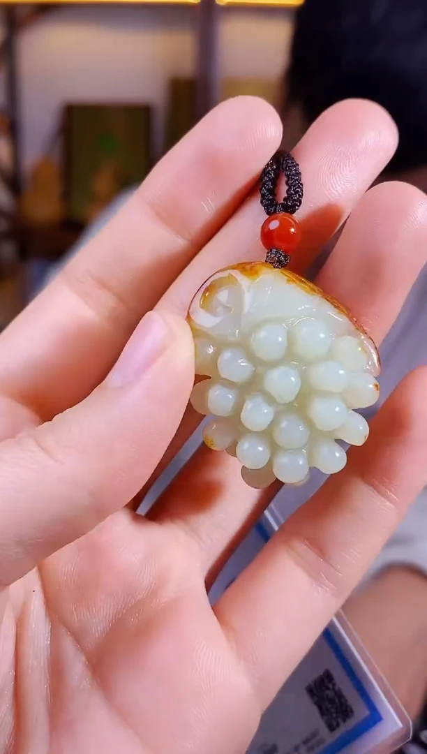 【闪购商品】和田玉颈饰未镶嵌1