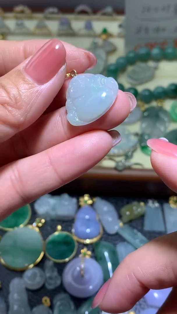 【闪购商品】翡翠颈饰18K金镶嵌0119翡翠吊坠