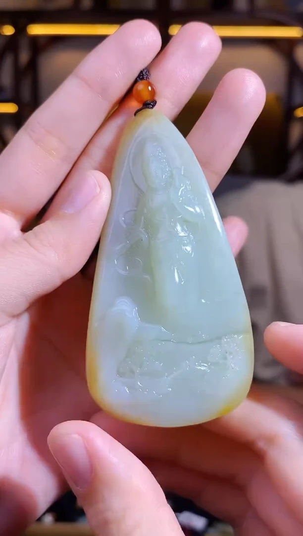 颈饰未镶嵌和田玉1