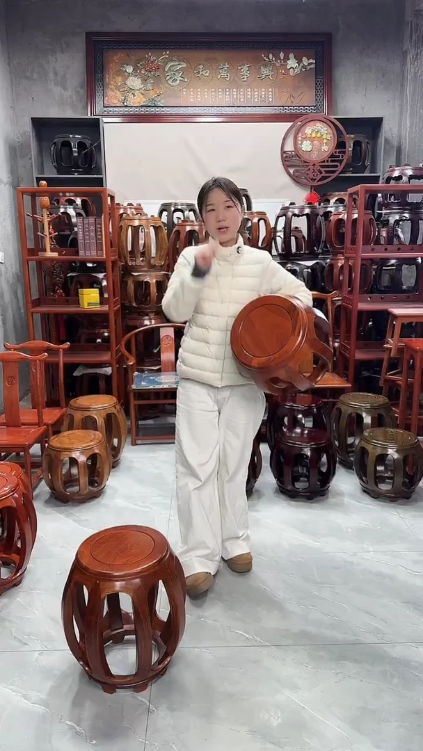 花梨木类家具花梨色小号鼓凳一对（两条）