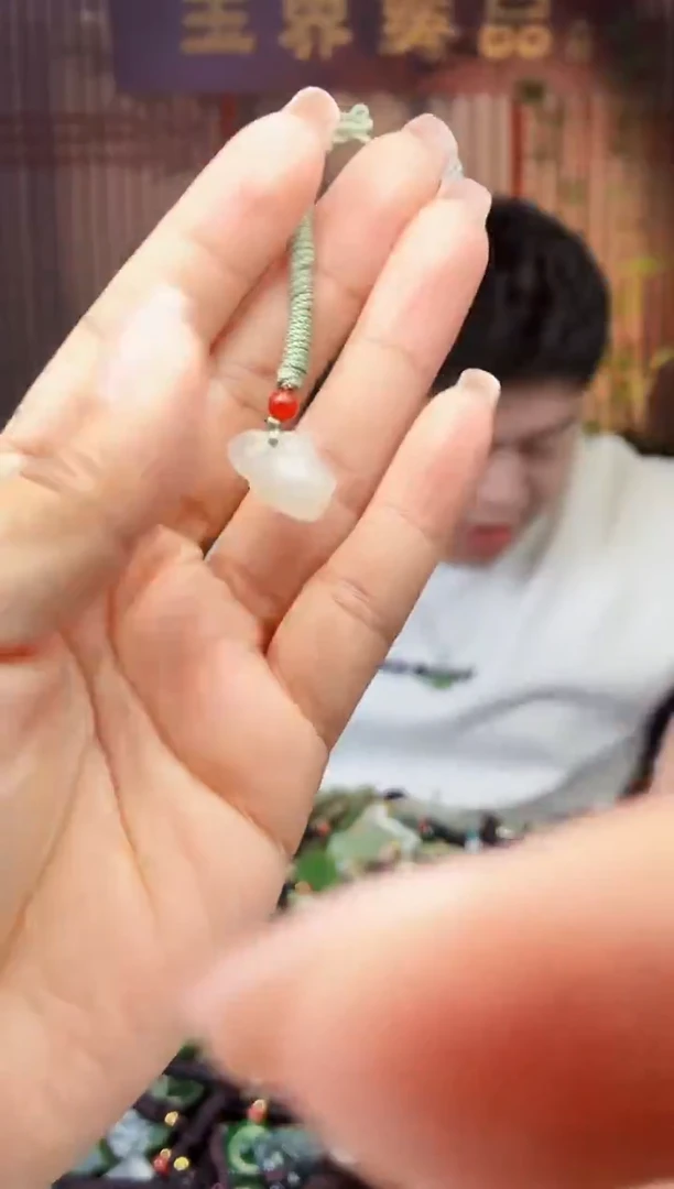 颈饰未镶嵌和田玉多样性发货拍一发一