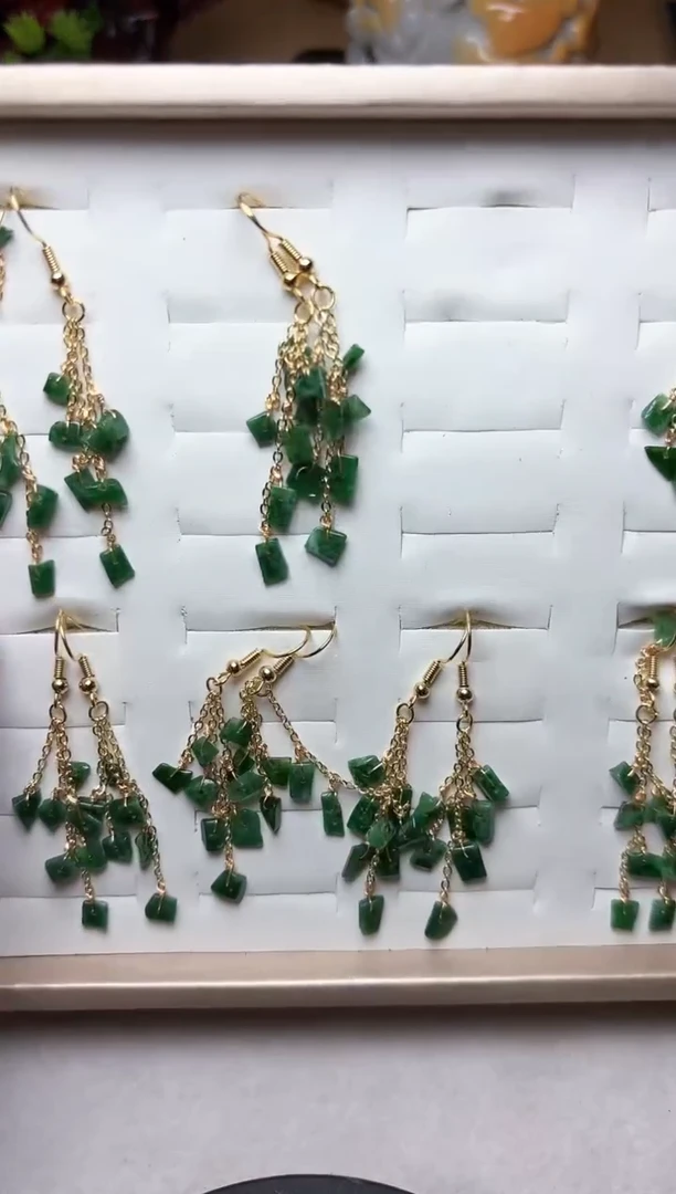 【闪购商品】翡翠耳坠未镶嵌耳坠【多样性发货一对】