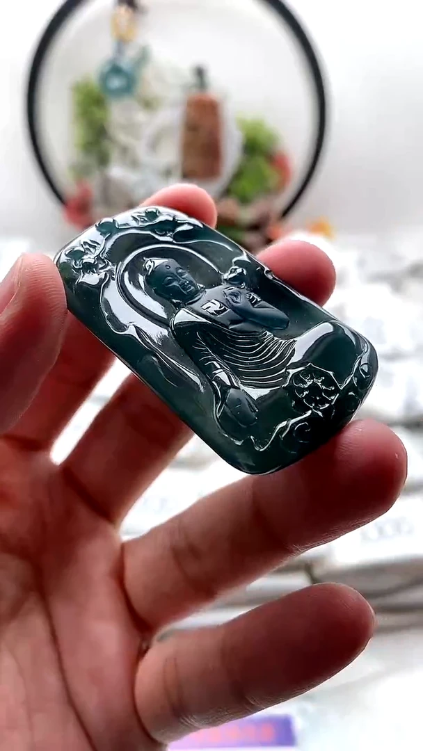 颈饰未镶嵌翡翠阿弥陀佛