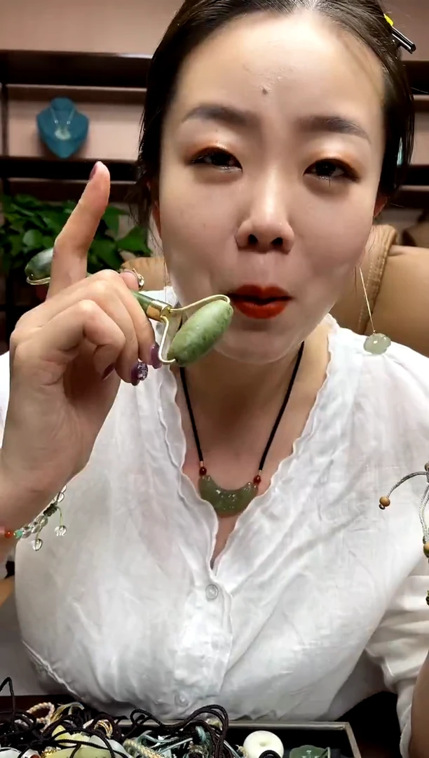 岫玉未镶嵌吊坠多样性发货其中发一