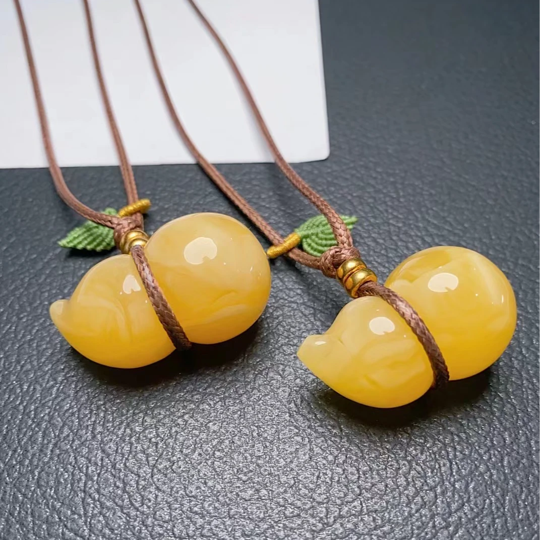 蜜蜡吊坠MNN0917-91多样性发货（发其一）