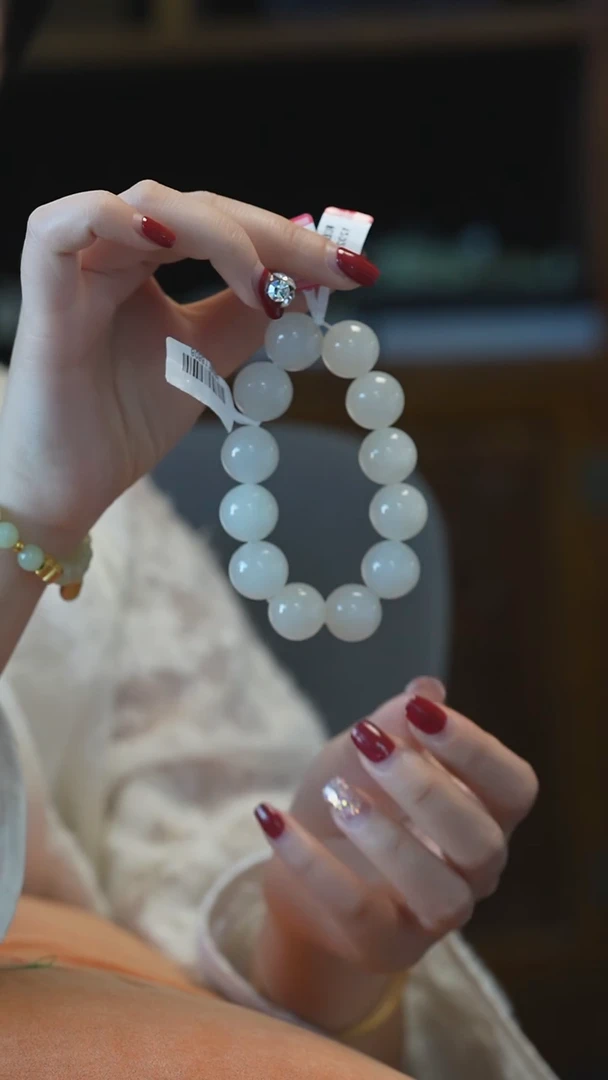 【闪购商品】和田玉手串未镶嵌卡18