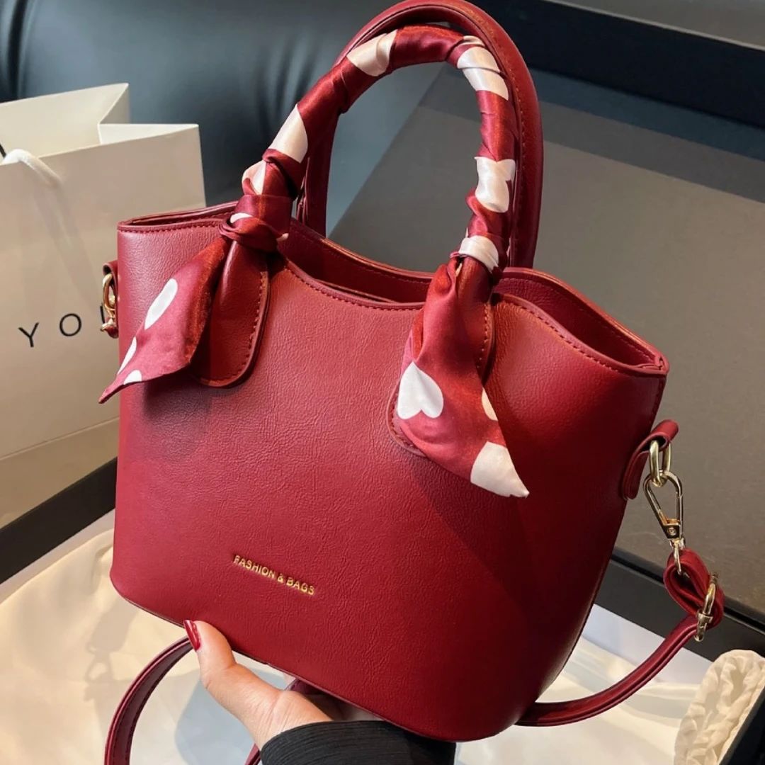 婚包大容量包包女小众平常可用红色手提包2025新款结婚专用单肩包