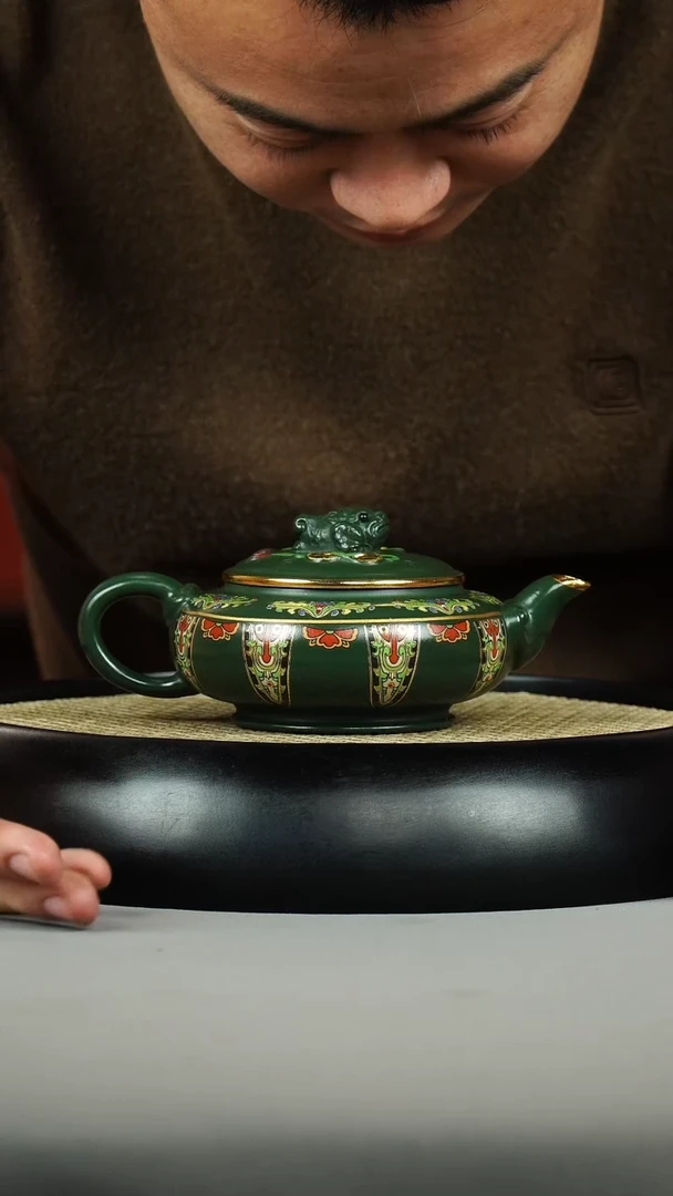 茶壶紫砂绿泥 金蟾壶  珐琅彩 饕餮纹