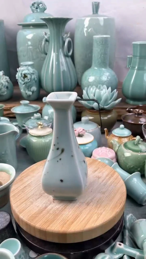 【闪购商品】特价福利  微瑕 慧仙青瓷