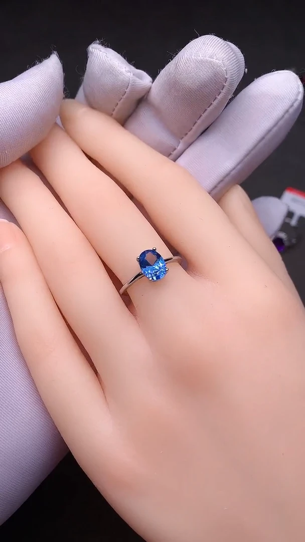 【闪购商品】海蓝宝石戒指银S925镶嵌.........