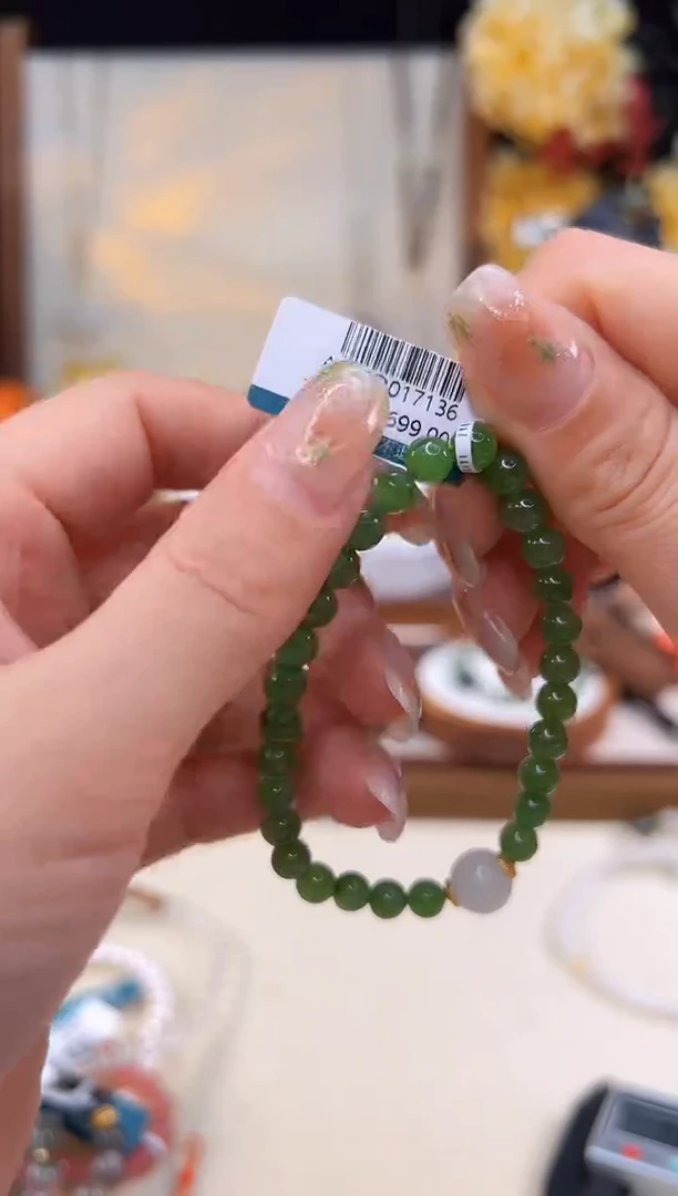 手饰和田玉未镶嵌@@A903D017136