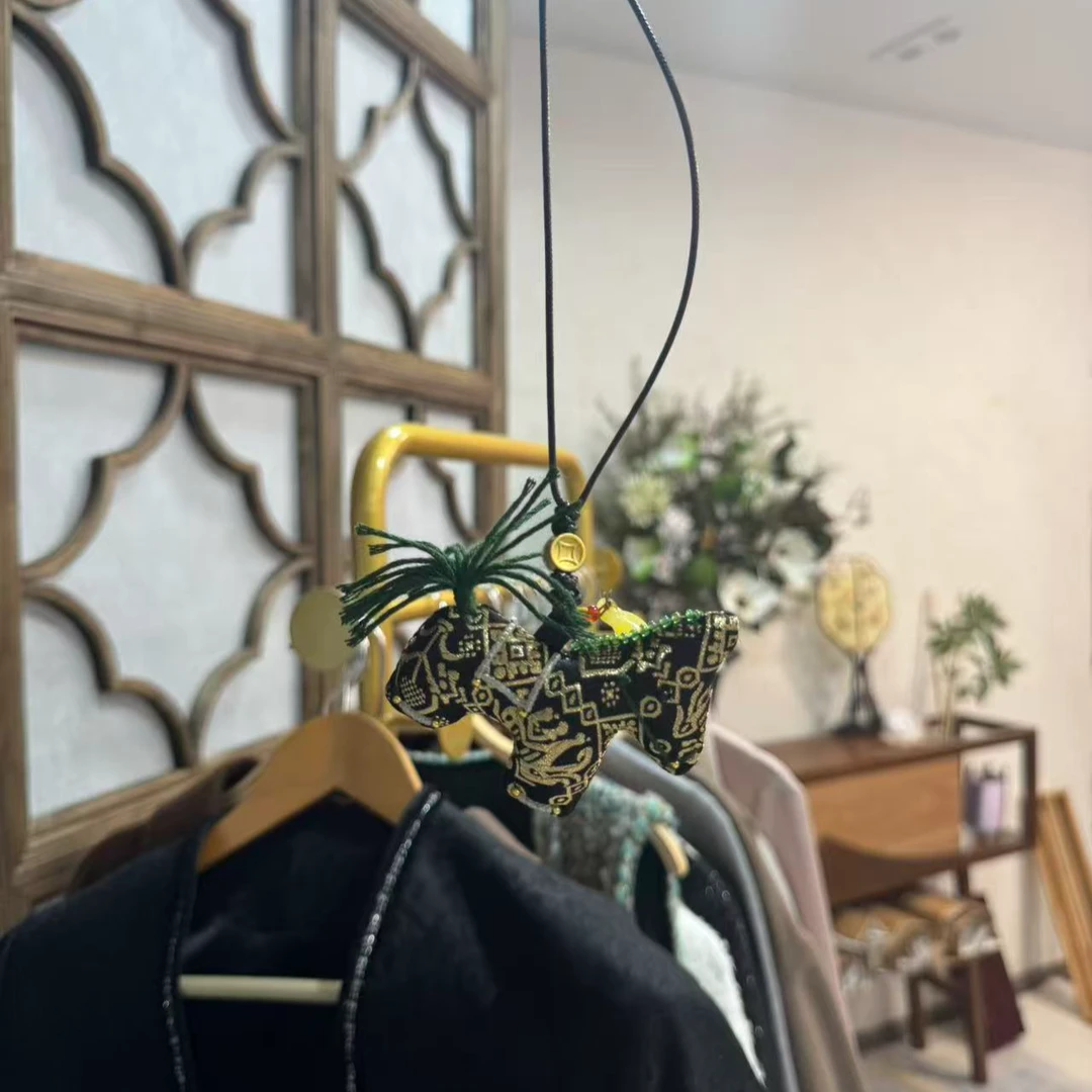 （喜物小物）宋锦小马挂件（桑蚕丝）