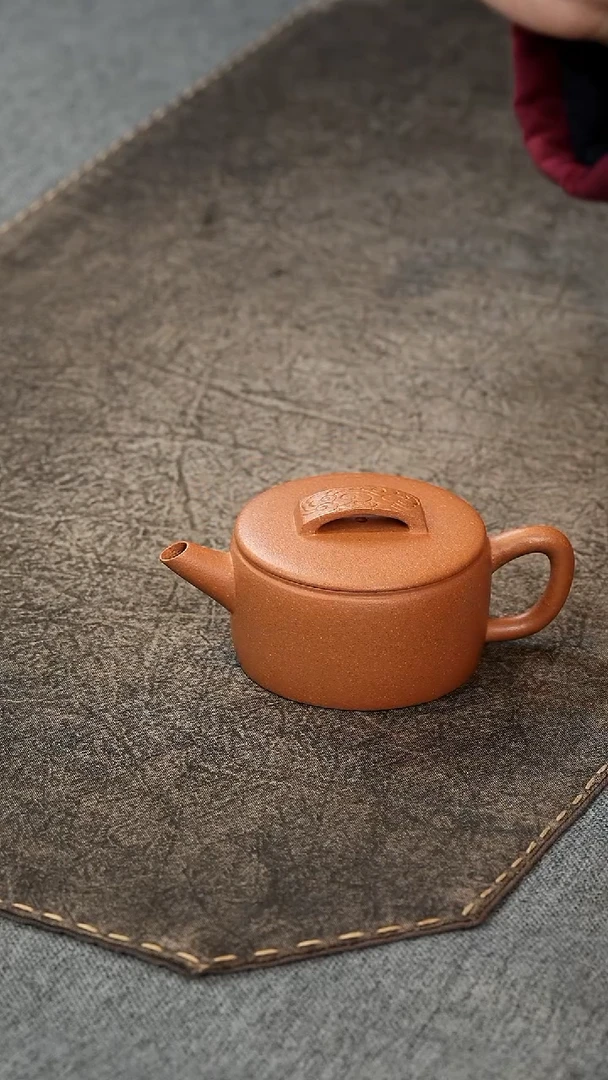 【闪购商品】紫砂茶宠金降坡汉瓦