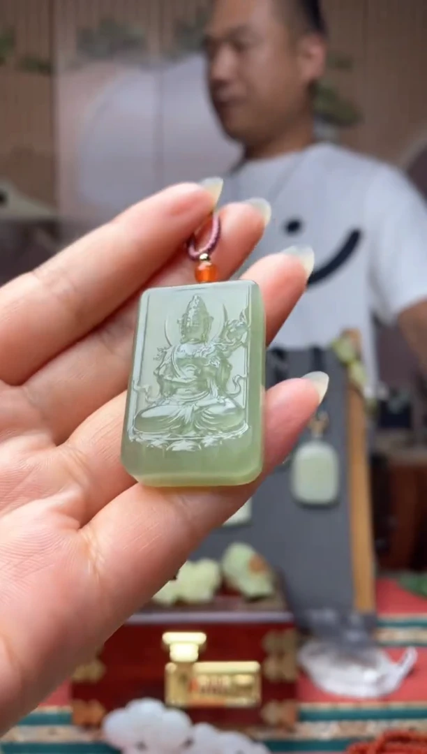 和田玉未镶嵌颈饰拍一发一