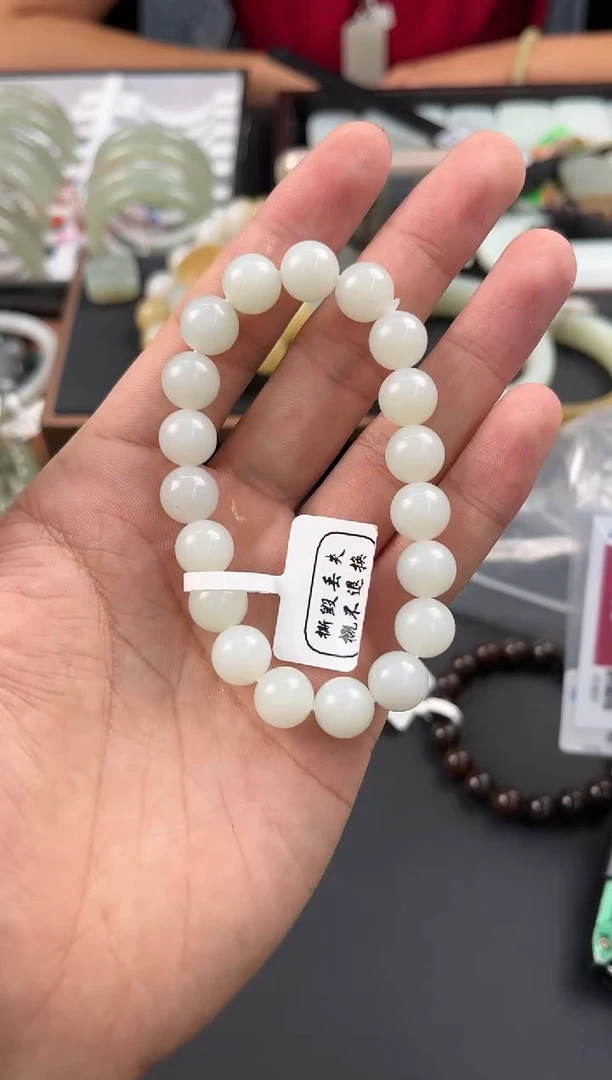 未镶嵌手串和田玉流****妨且末米达手串卡10微色差