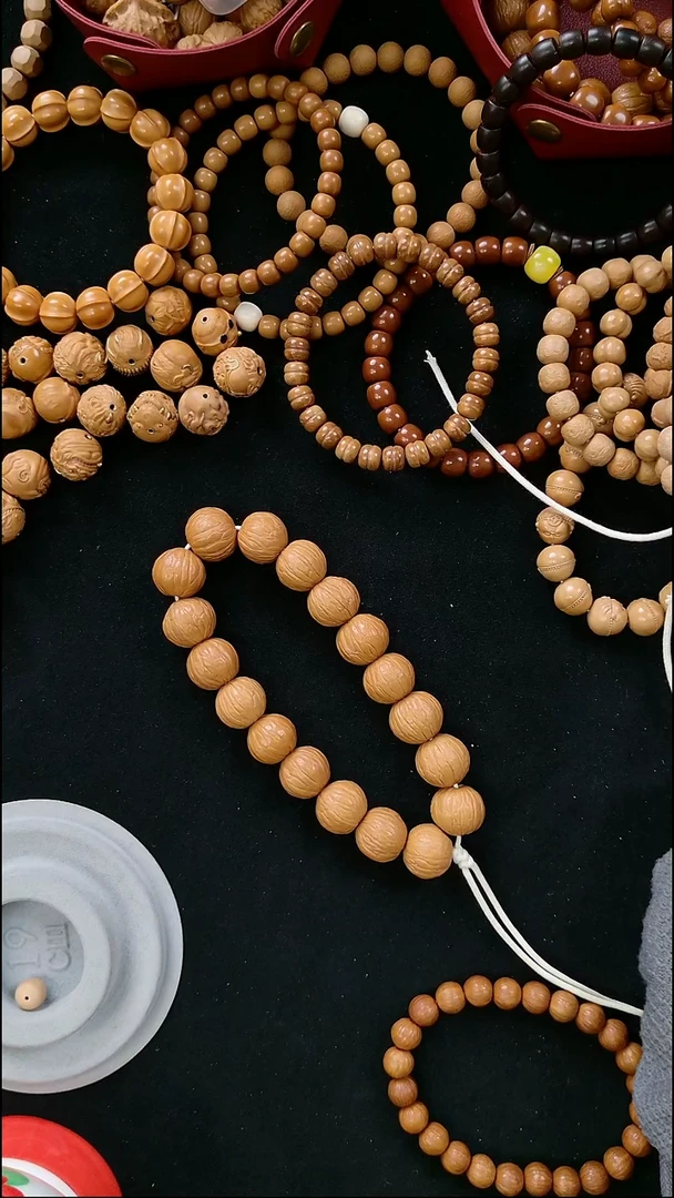 手串猴头核桃L****e全品聚宝盆18+