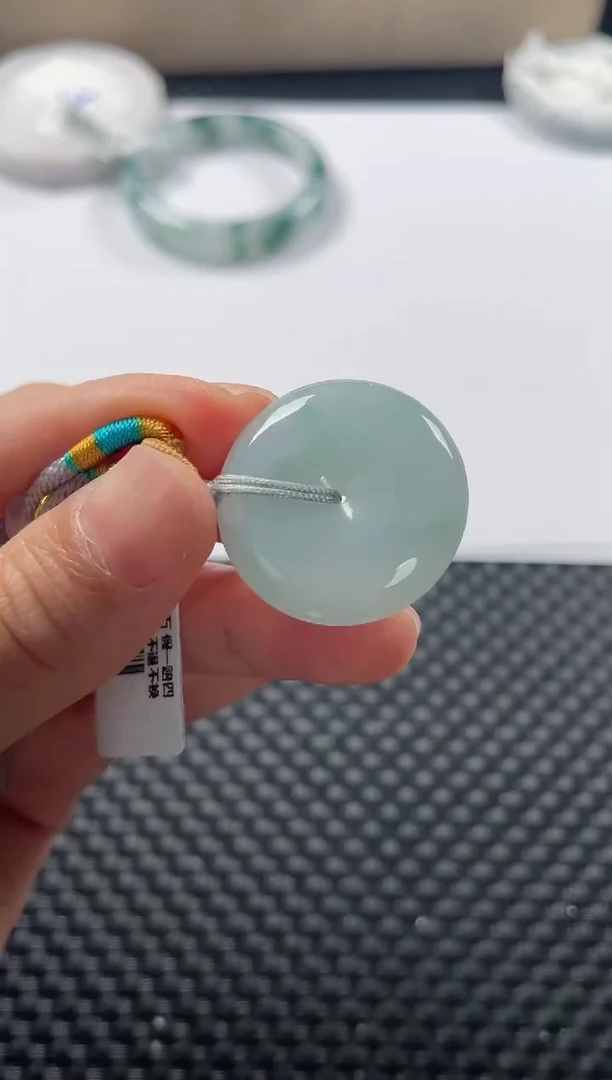 颈饰未镶嵌翡翠基地发货H 4715 平安扣