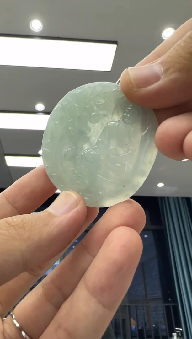 颈饰未镶嵌翡翠天然翡翠A货孤品一件