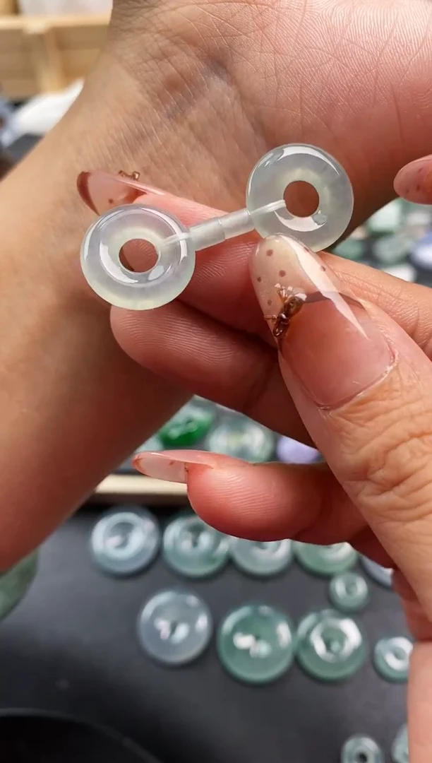 裸石翡翠福利品  甜甜圈  99