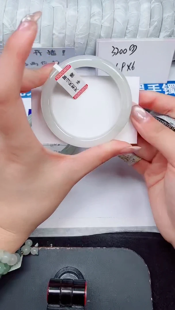 未镶嵌手镯石英质玉288-54/55