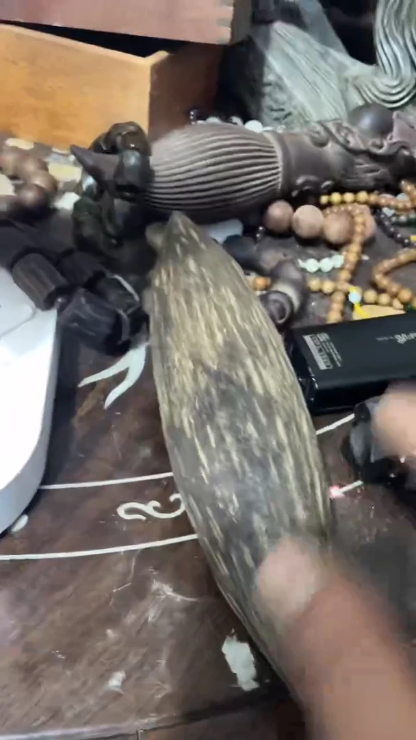 【闪购商品】木木雕欢迎光临香木摆件