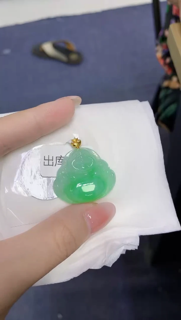 颈饰18K金镶嵌翡翠天然缅甸翡翠A货百元以上9元证书费自理