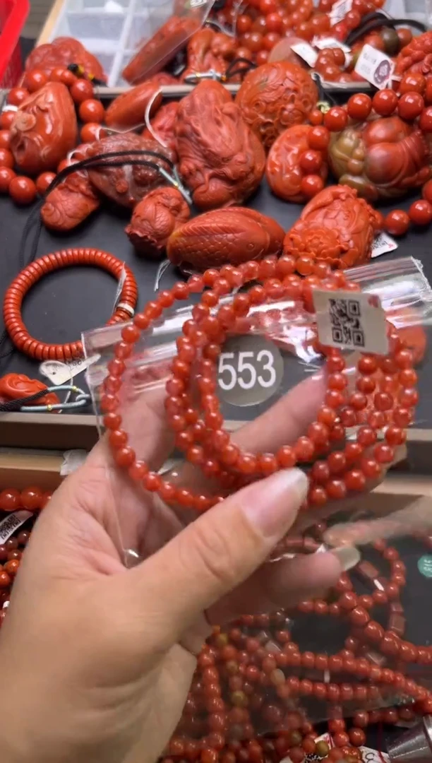 南红玛瑙未镶嵌珠宝奇石553-5+