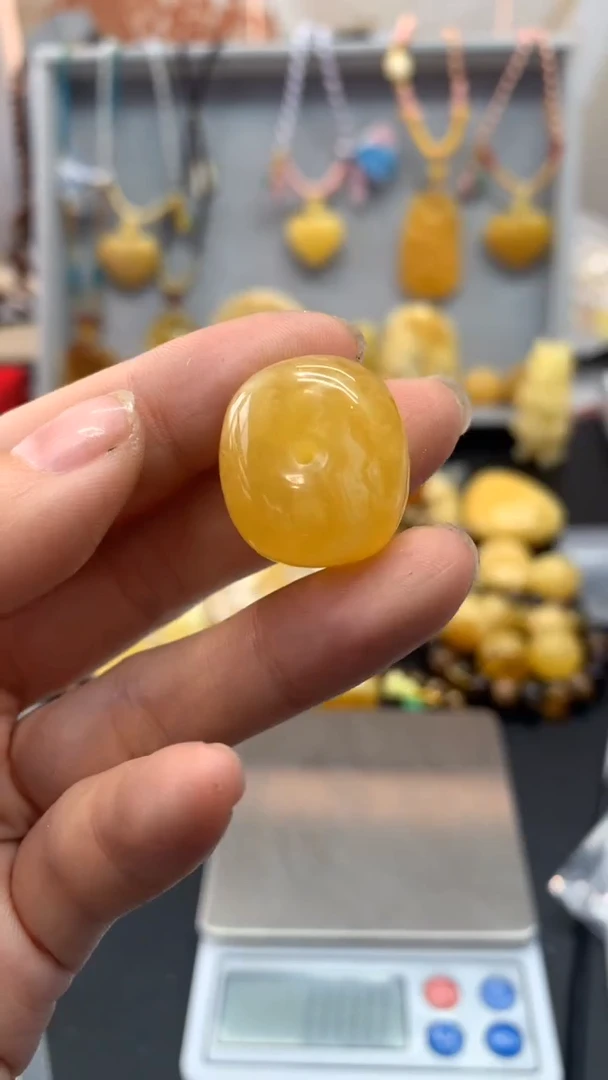 【闪购商品】琥珀珠宝奇石未镶嵌95