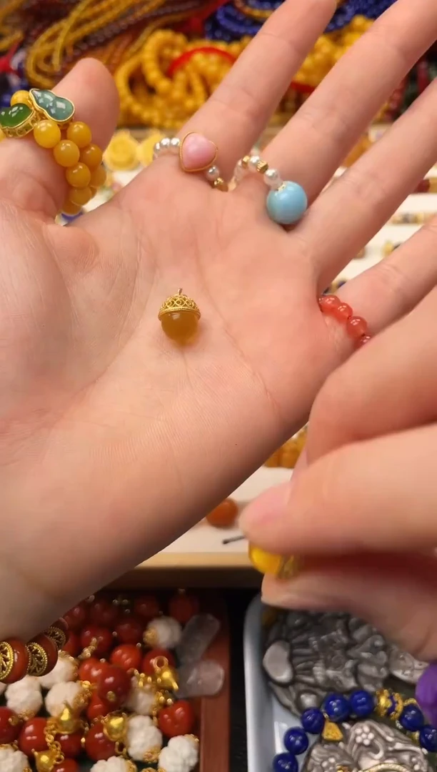 裸石蜜蜡未镶嵌蜜蜡松果