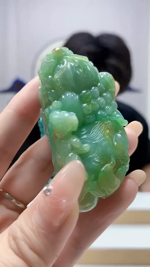 未镶嵌定制翡翠5145DD-毛货挂件63