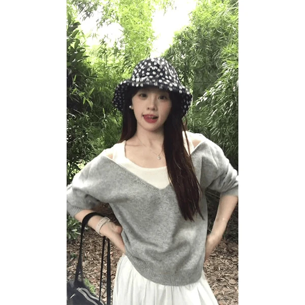 设计感长袖灰色上衣V领假两件针织衫2025毛衣短外套高腰半身裙女