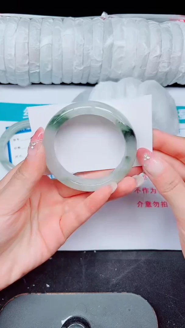 未镶嵌手镯石英质玉44-52/53